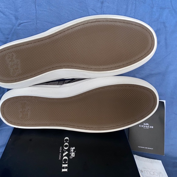 SOLD - Picture 4 of 5